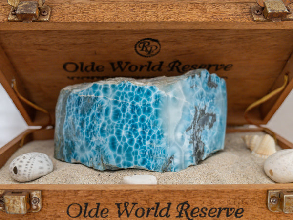 22 Novembre : Journée nationale du Larimar