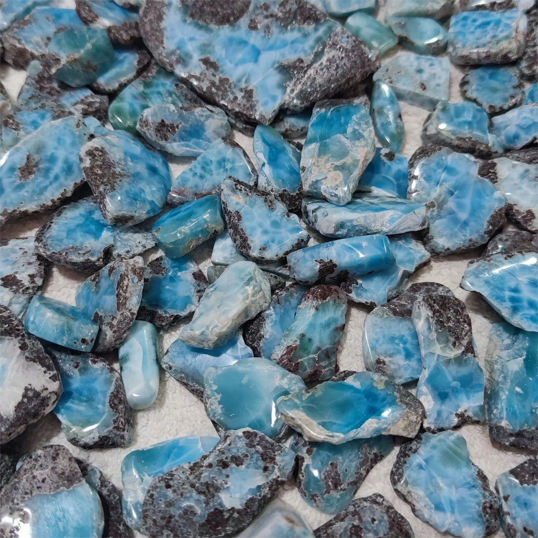 Les différentes qualités de Larimar